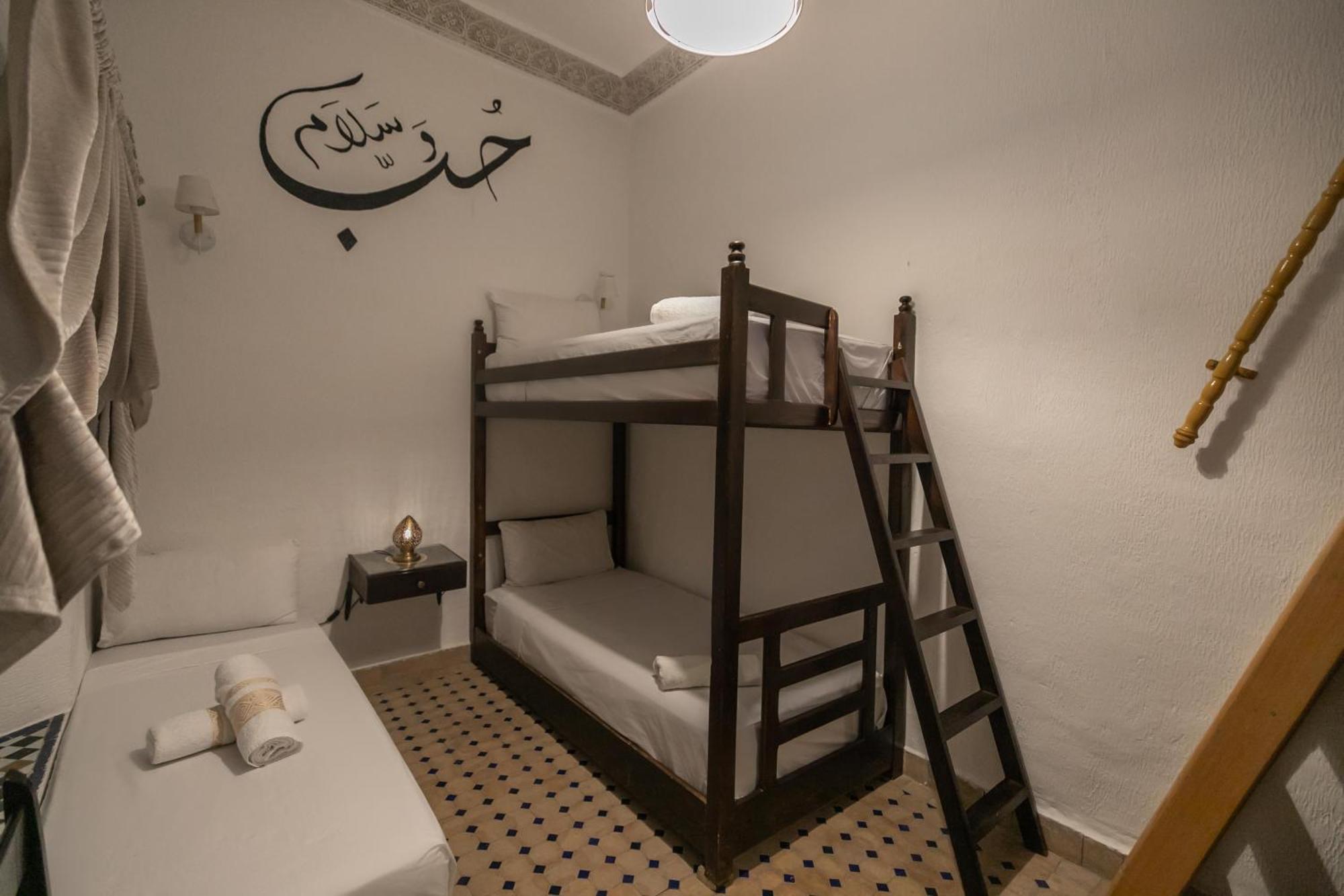 Riad Nayum Фес Экстерьер фото