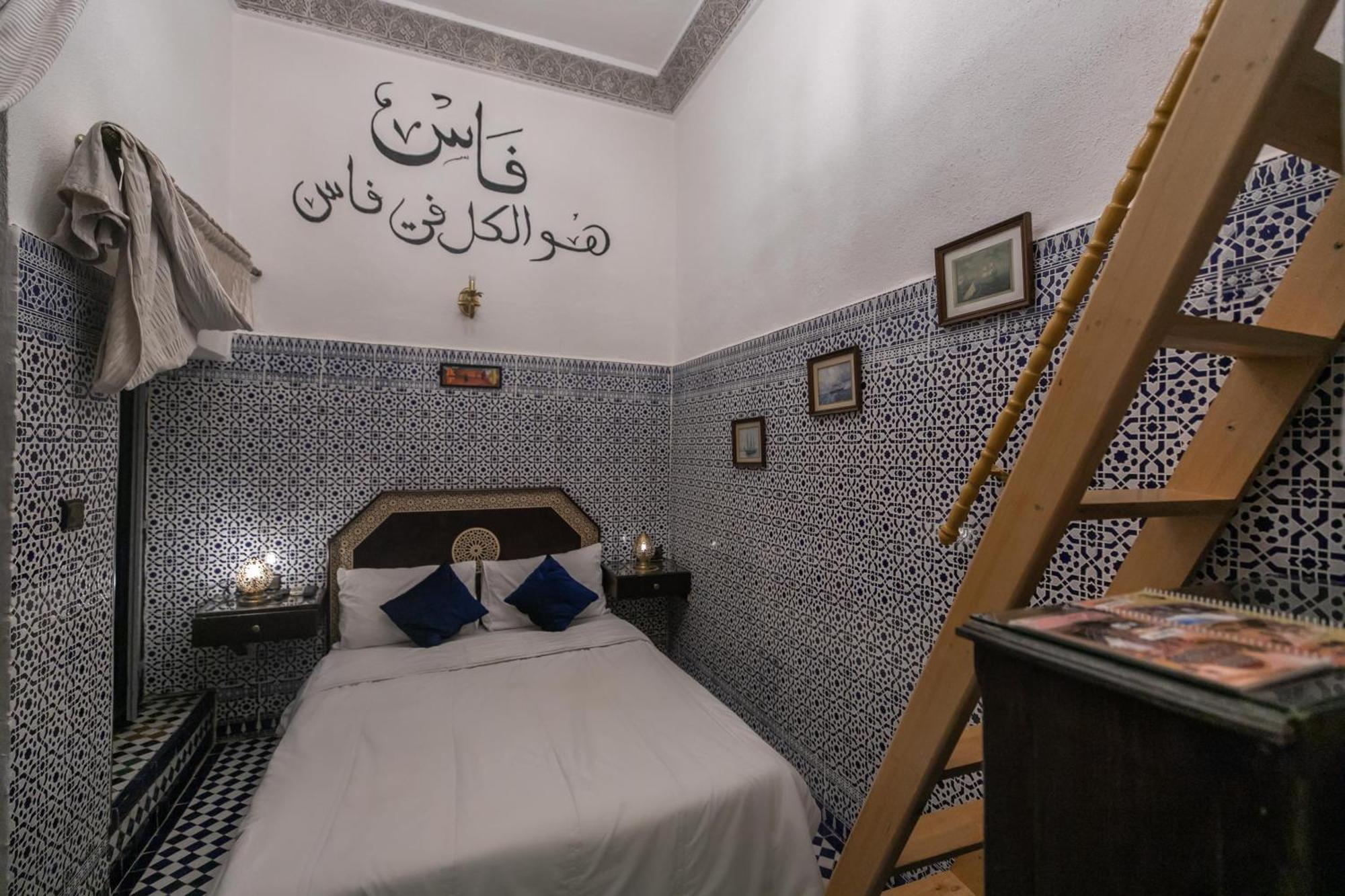Riad Nayum Фес Экстерьер фото