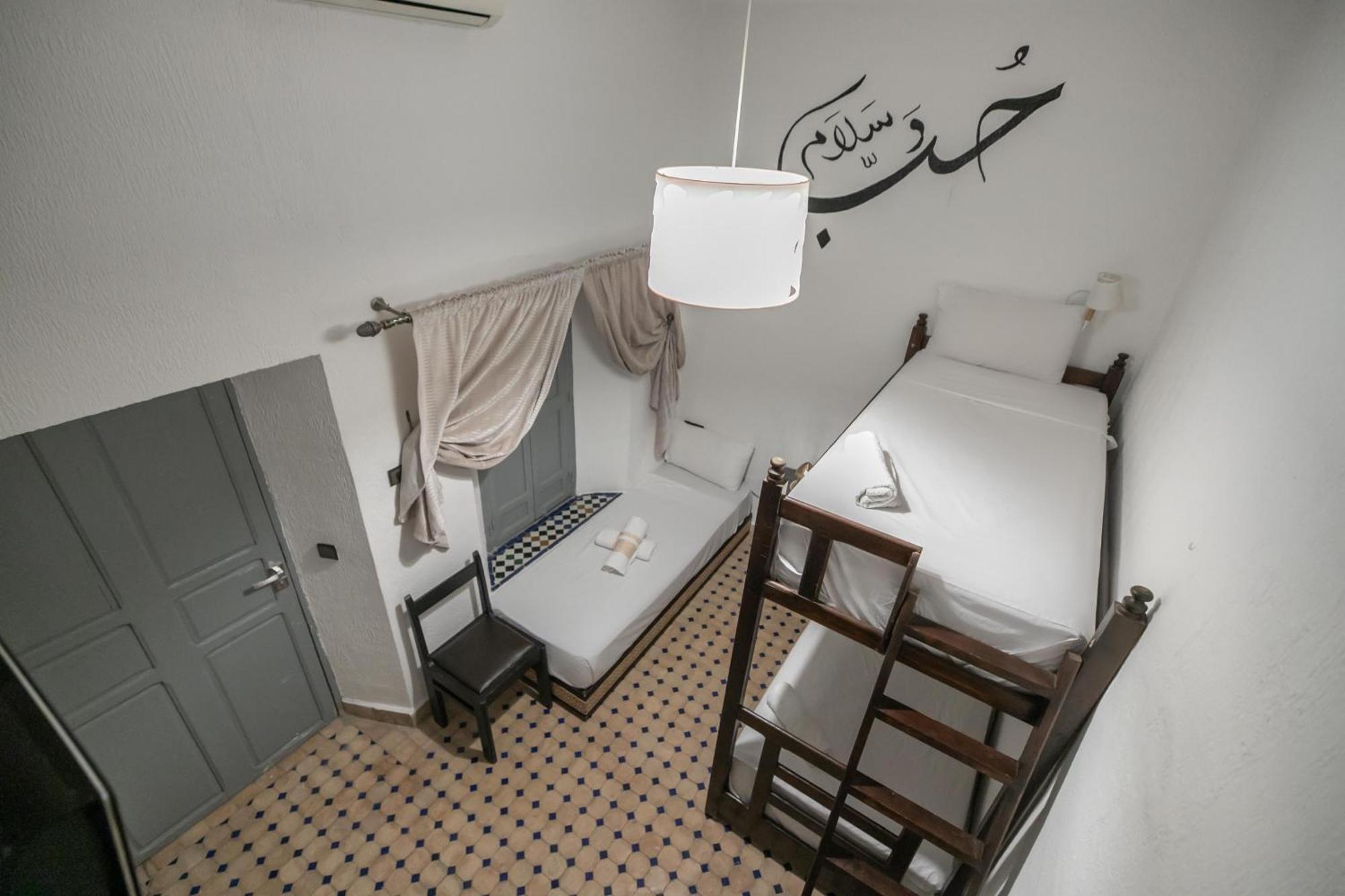 Riad Nayum Фес Экстерьер фото